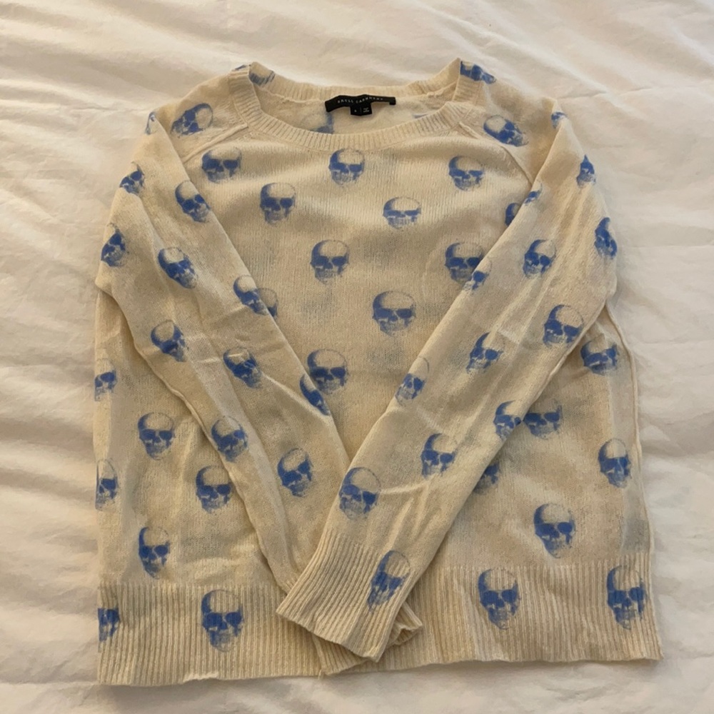 Cashmere blue skull sweater